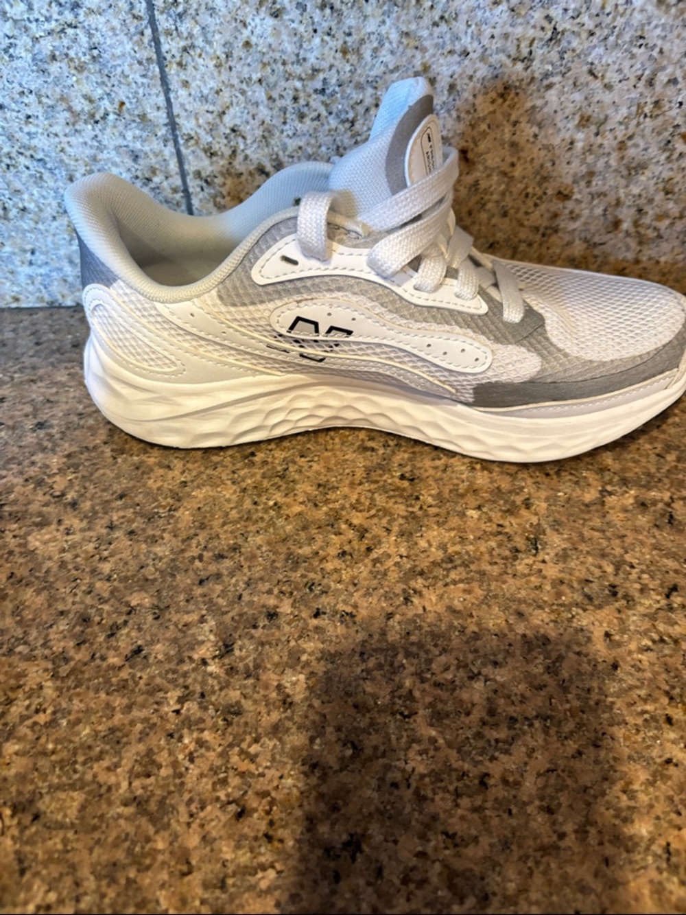New Balance® Fresh Foam Arishi V4 Tiralux Women's Cushioned Athletic Shoes - Picture 8 of 12